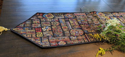 DaDa Bedding Ethnic Ornaments Geometric Black Elegant Woven Tapestry Dining Table Runner (18118)--www.Shopthatapp.ca-DaDalogy Bedding Collection