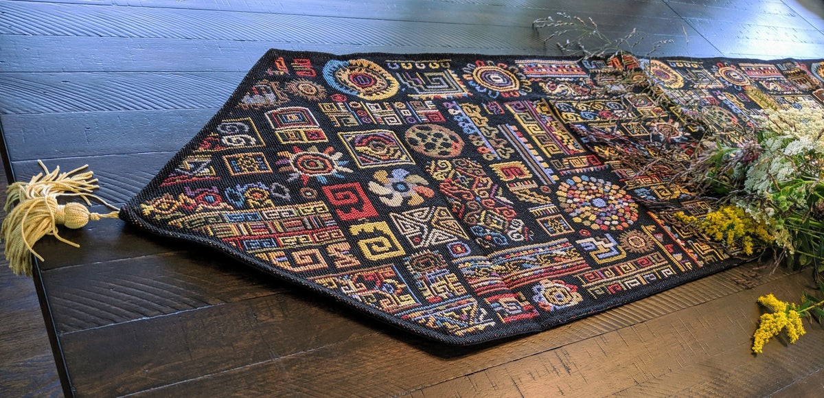 DaDa Bedding Ethnic Ornaments Geometric Black Elegant Woven Tapestry Dining Table Runner (18118)--www.Shopthatapp.ca-DaDalogy Bedding Collection