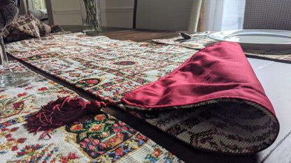 DaDalogy Bedding Cottage Mughal Floral Woven Tapestry Table Runner, Light Fleur White Botanical Vintage (18196)--www.Shopthatapp.ca-DaDalogy Bedding Collection