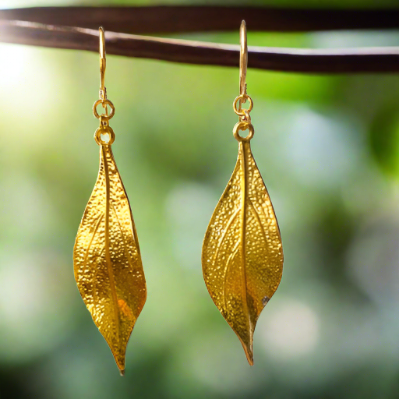 Textured Leaf Earrings- Gold Plate - Shopthatapp.ca