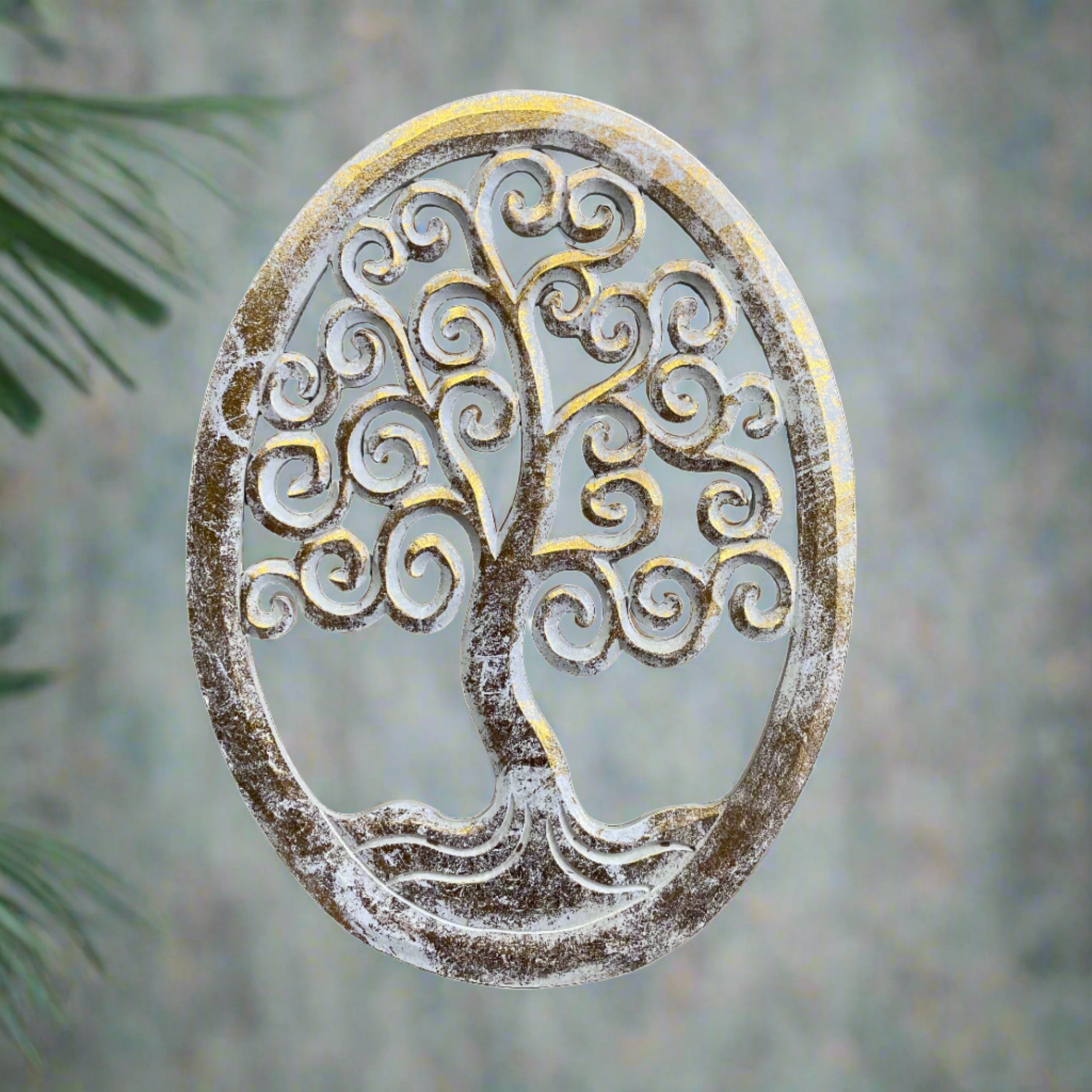 LARGE OVAL TREE CARVING - Shopthatapp.ca