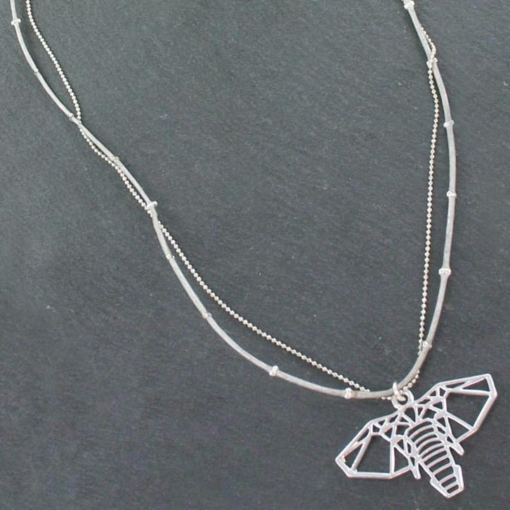Double Strand Elephant Pendant Necklace - Elegant Silver Plate Design - Shopthatapp.ca