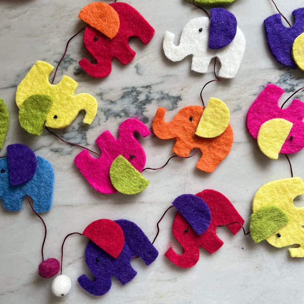 Felt Elephant String Decor for Whimsical Home and Party Decor - Shopthatapp.ca