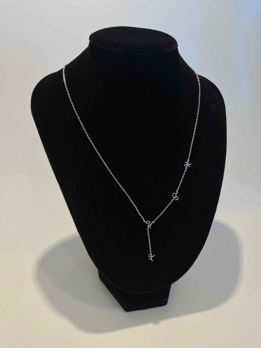 SILVER KUSH NECKLACE