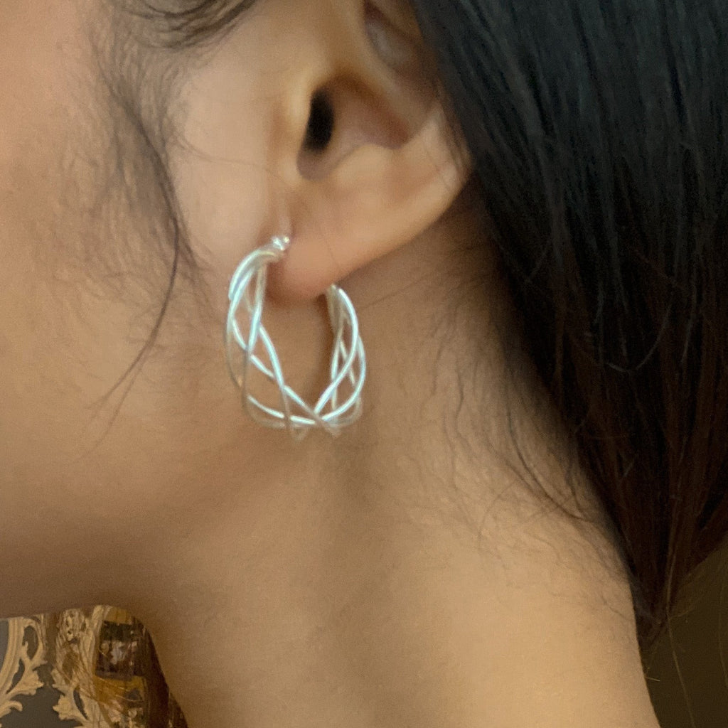 Twist Earrings Silver Plate - Stylish and Elegant Accessory - Shopthatapp.ca