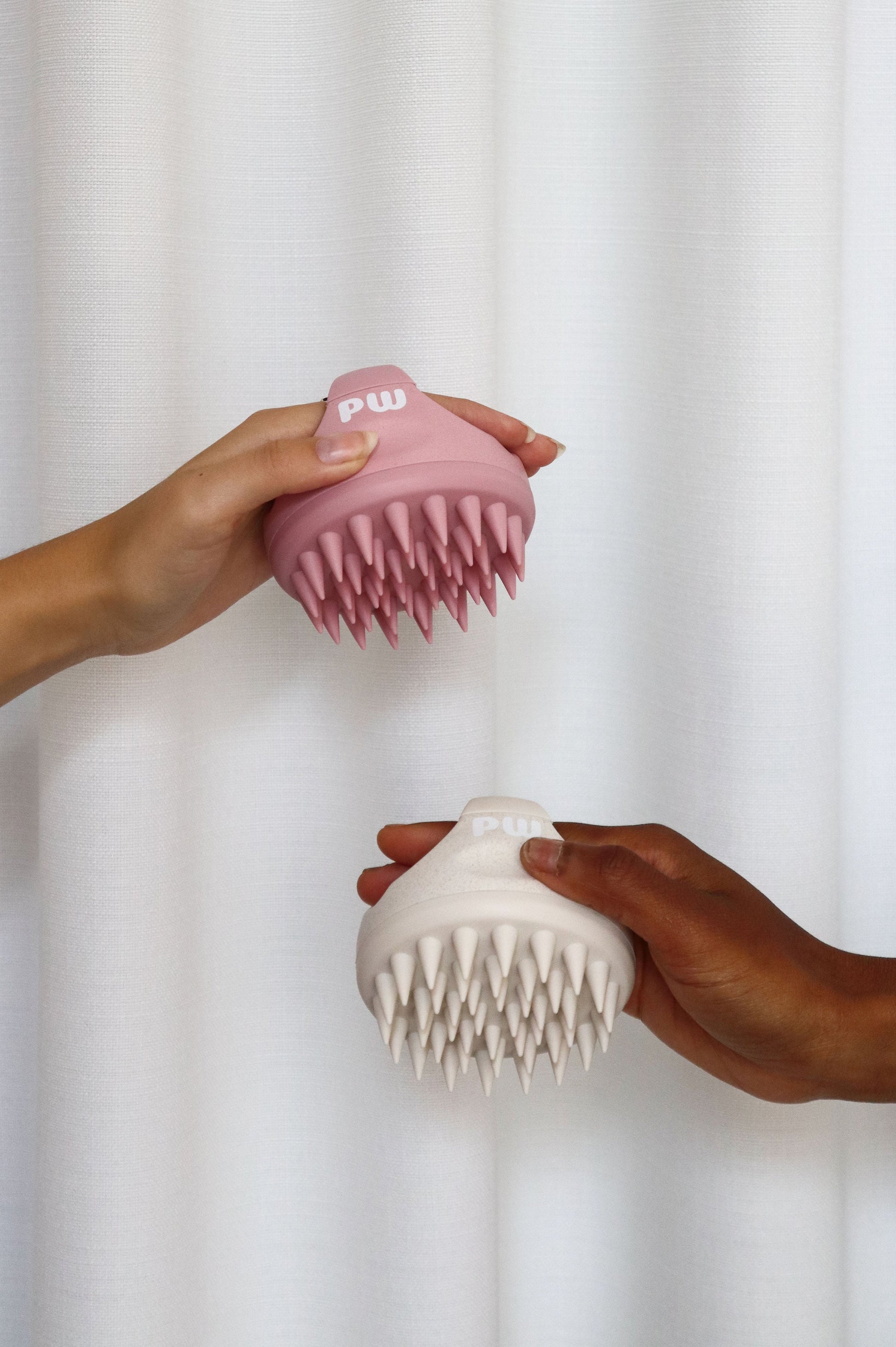 Silicone Scalp Massager - Shopthatapp.ca