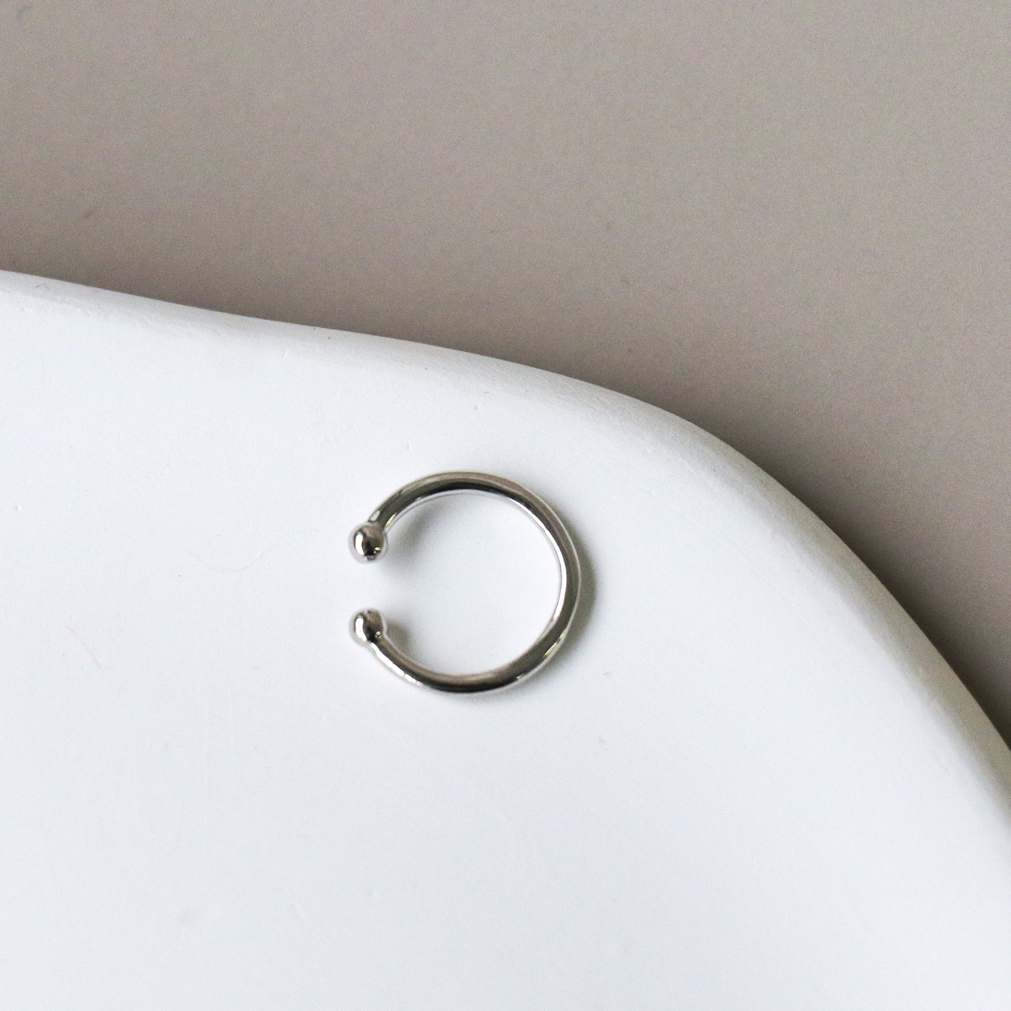 Ear Cuff Basic - Argent - Www.Shopthatapp.ca