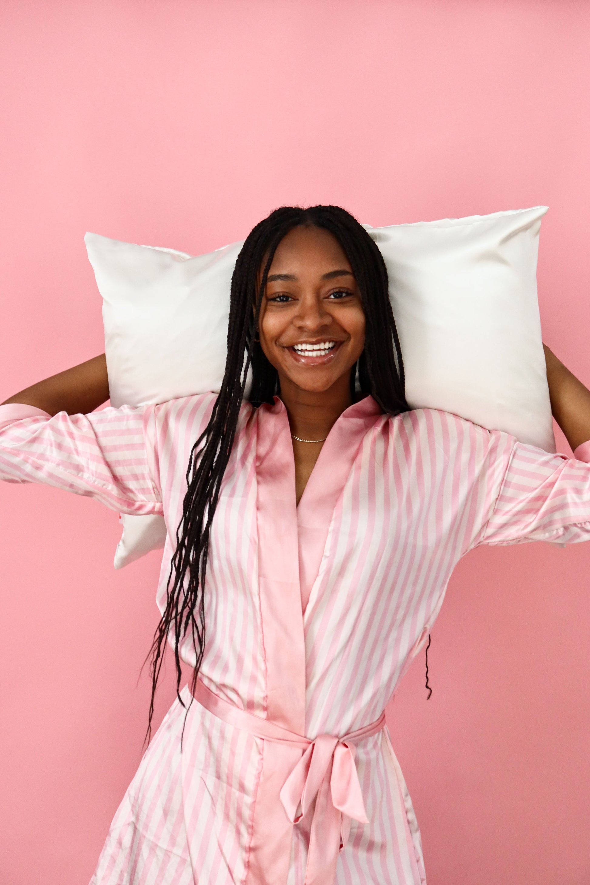 Satin Pillowcase for Hair Care - Promote Healthy Hair While You Sleep - Shopthatapp.ca