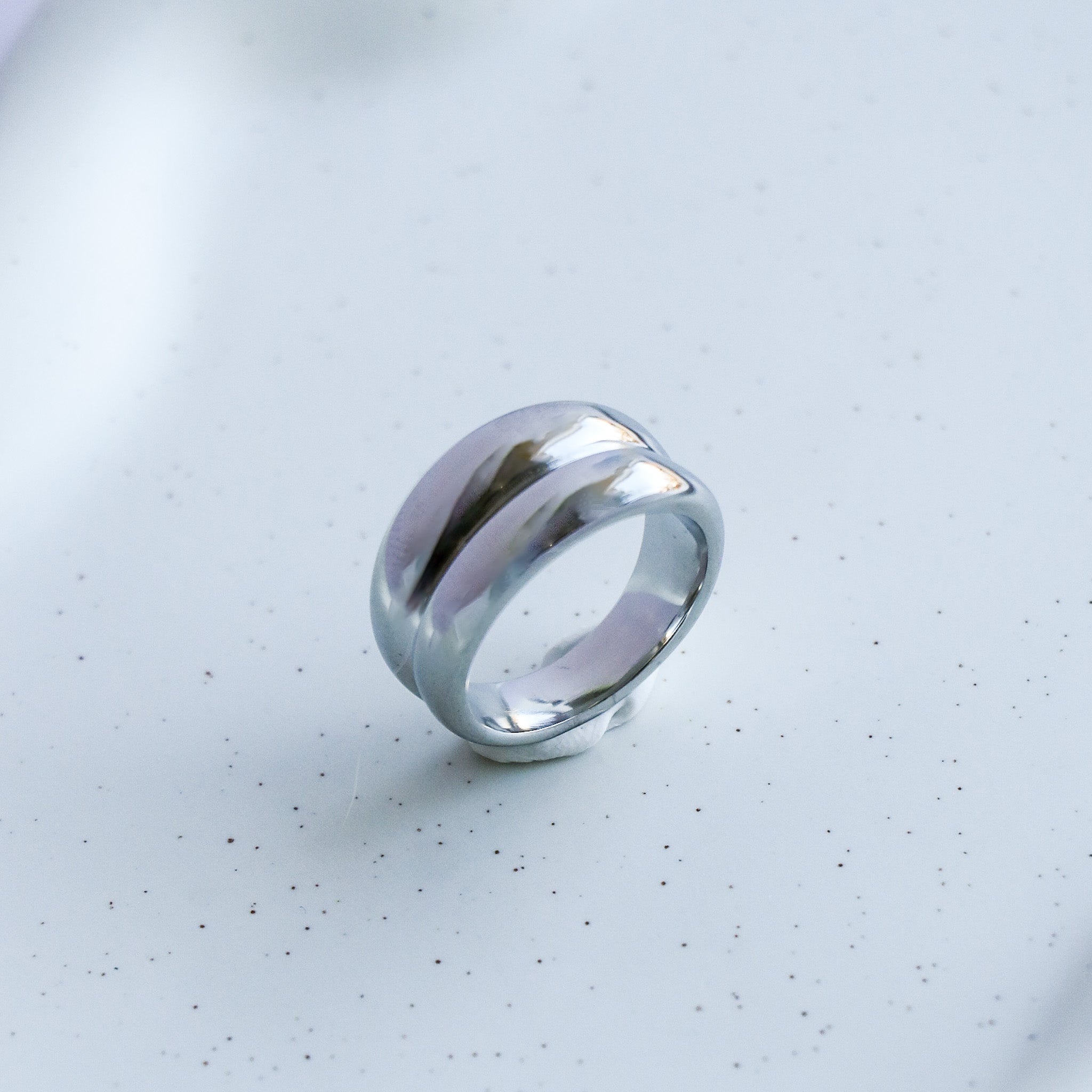 La Sosio - Argent - Www.Shopthatapp.ca