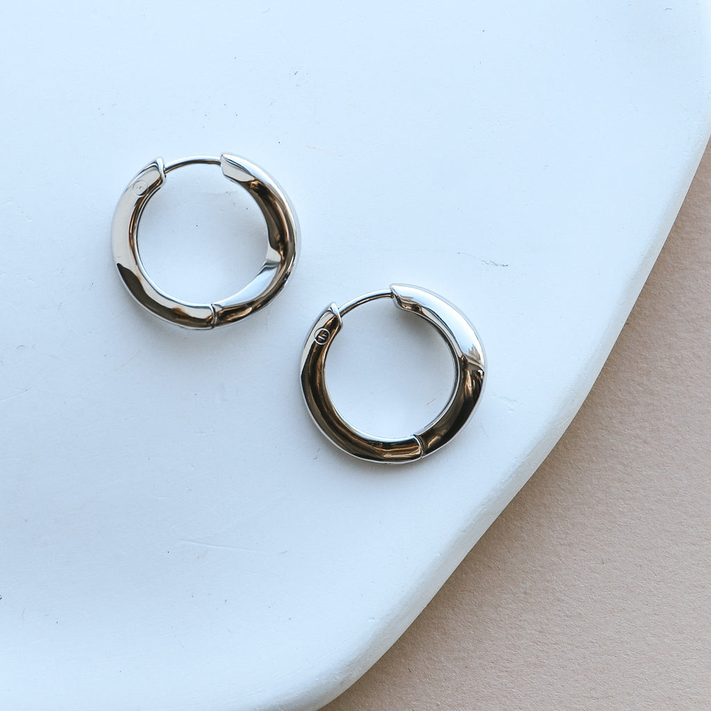 Stradya - Www.Shopthatapp.ca