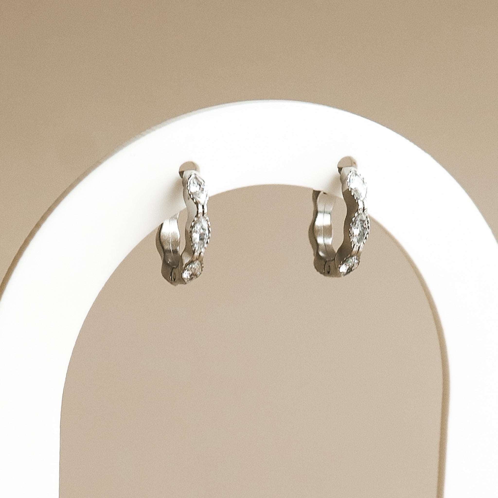 Zira - Www.Shopthatapp.ca