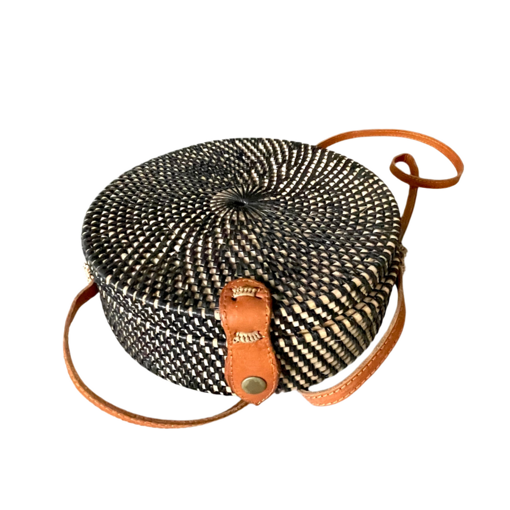 Round Rattan Purse - Black & Natural - Shopthatapp.ca