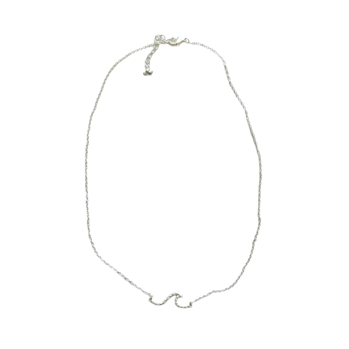 Silver-plated Chainlink Necklace with Wave Pendant by Suzie Blue Canada, showcasing detailed chain links and a sleek wave charm.
