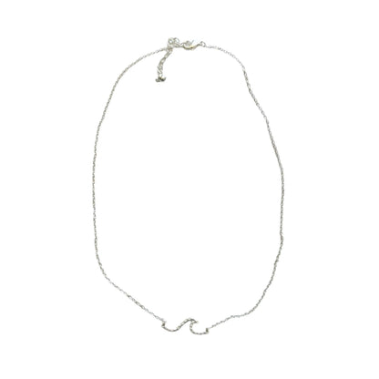 Silver-plated Chainlink Necklace with Wave Pendant by Suzie Blue Canada, showcasing detailed chain links and a sleek wave charm.