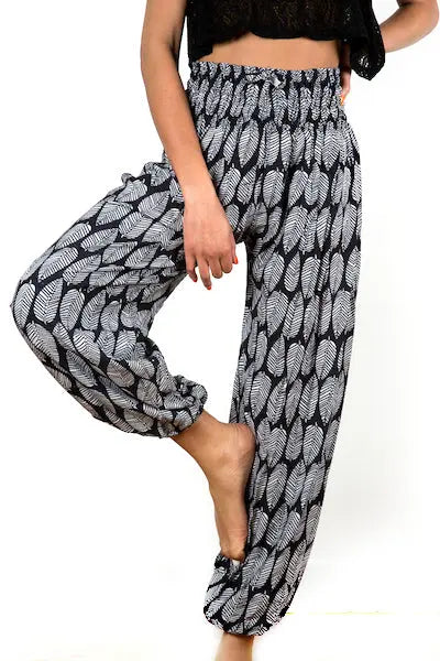 Black and white leaf print pants by Suzie Blue Canada featuring comfortable, stylish design perfect for casual wear.