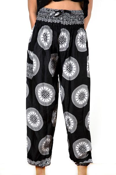 Black and White Bali Pants – Stylish Comfort with Circle Print - Shopthatapp.ca