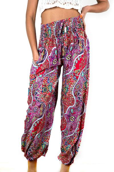 Red Pink Paisley Print Pants for Stylish Comfort and Versatility - Shopthatapp.ca