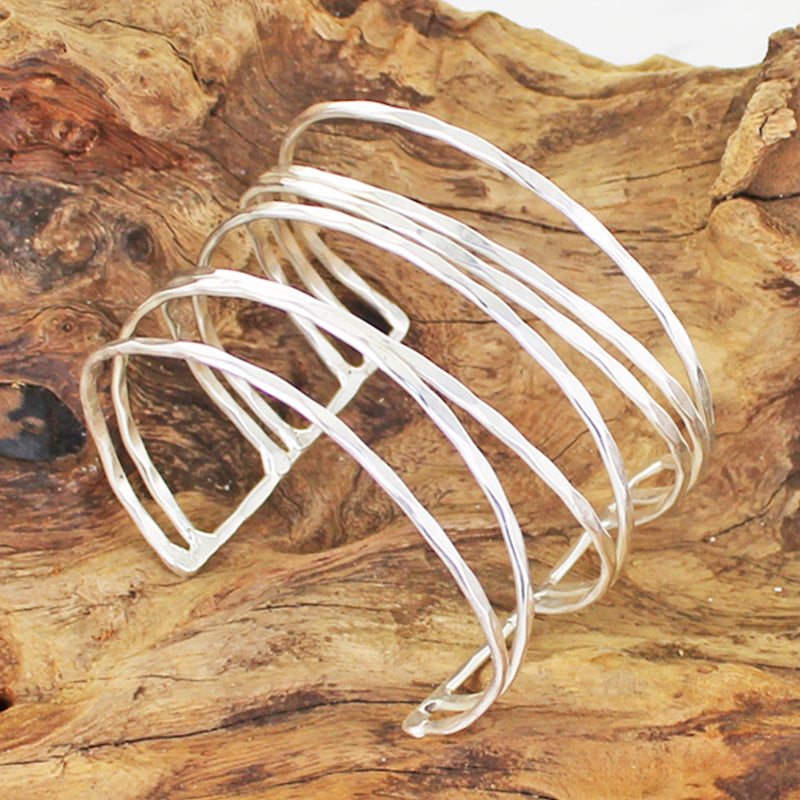 Open Strand Metal Cuff in Silver Colour - Unique Silver Open Strand Metal Cuff Design - Shopthatapp.ca