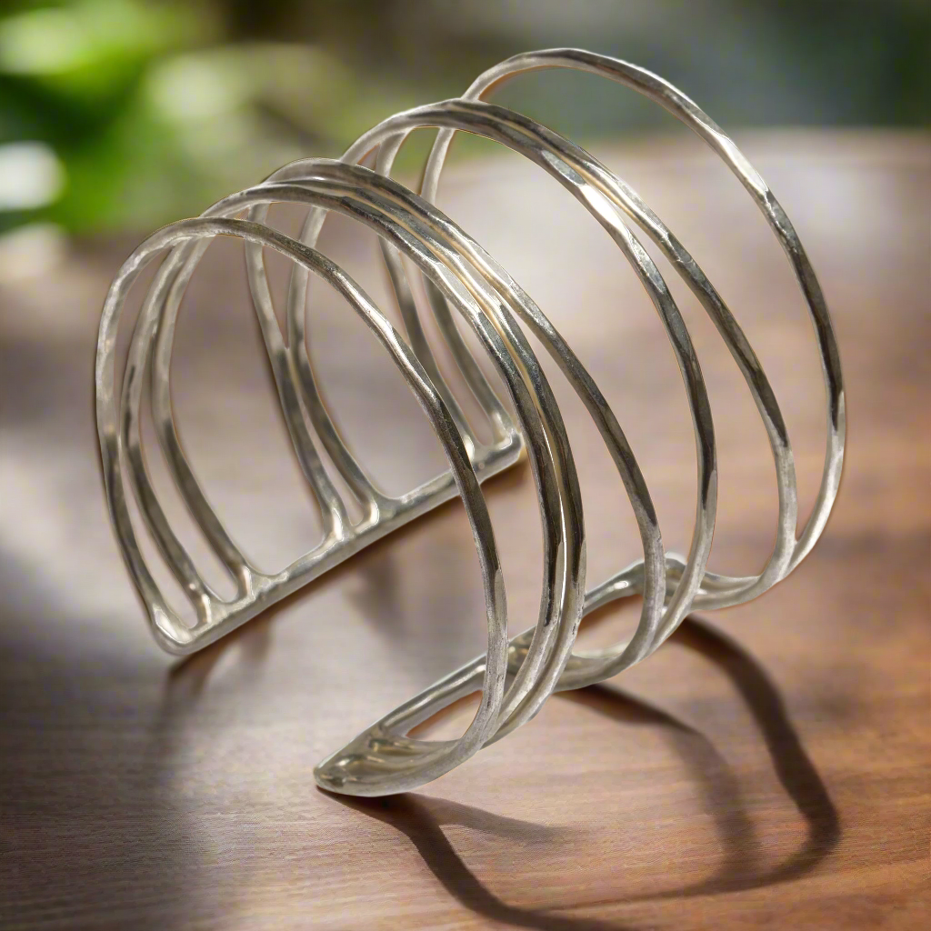 Open Strand Metal Cuff in Silver Colour - Unique Silver Open Strand Metal Cuff Design - Shopthatapp.ca