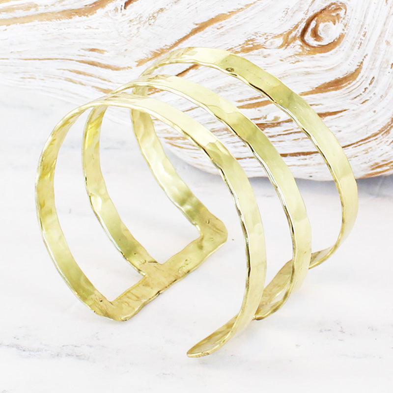 Triple Bar Metal Cuff Gold – Stylish and Chic Accessory for Any Occasion - Shopthatapp.ca