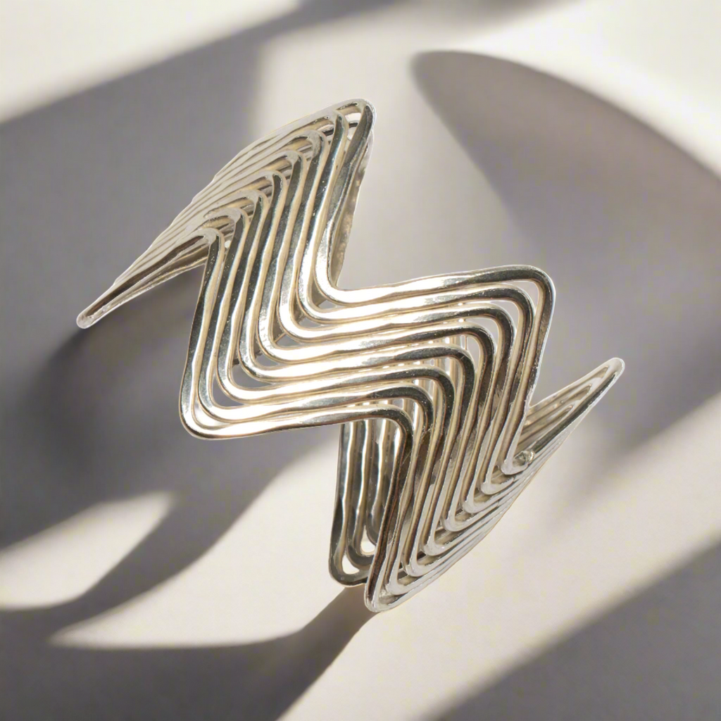 Multi Strand Wave Cuff Bracelet - Silver Colour Metal Accessory - Shopthatapp.ca