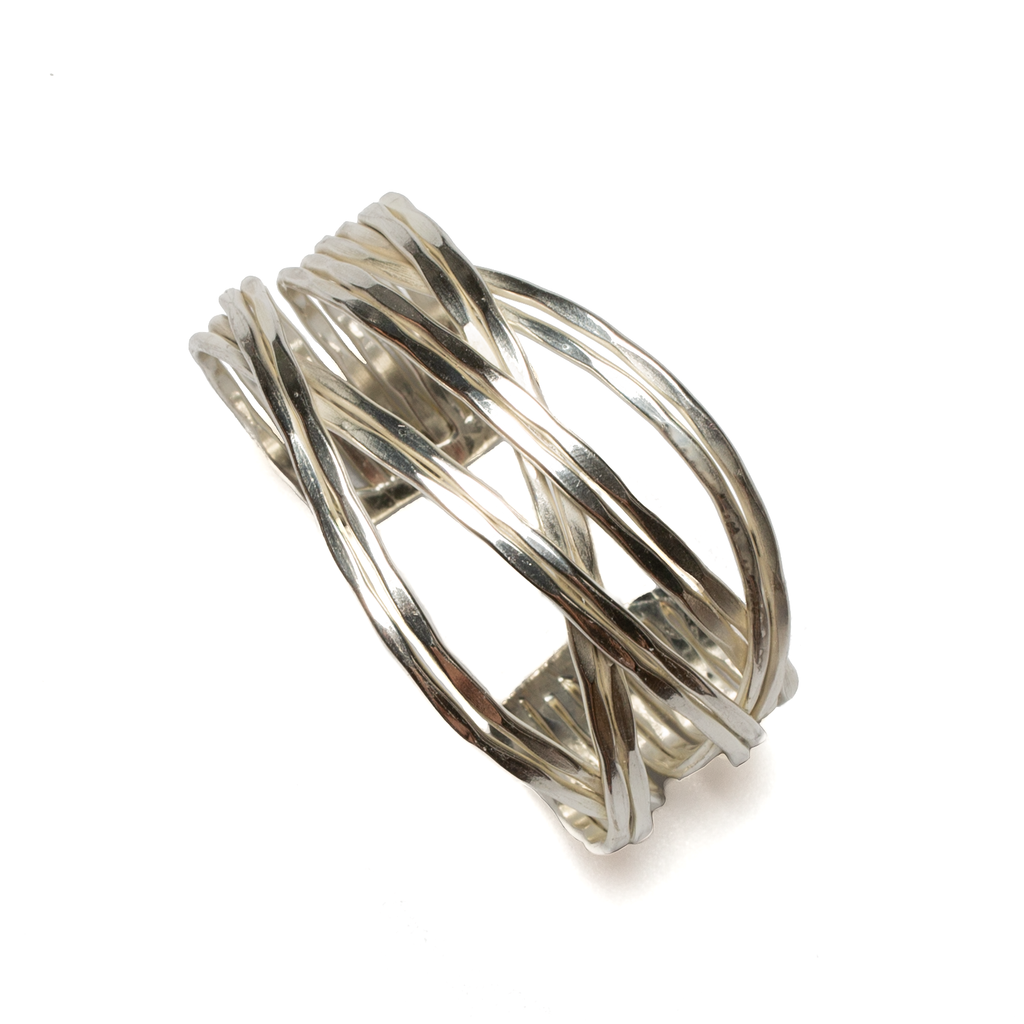 Loose Plait Metal Cuff - Silver Colour - Shopthatapp.ca