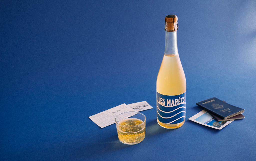 Les Marées Sparkling Blanc de Blanc - Premium Les Marées Sparkling Wine