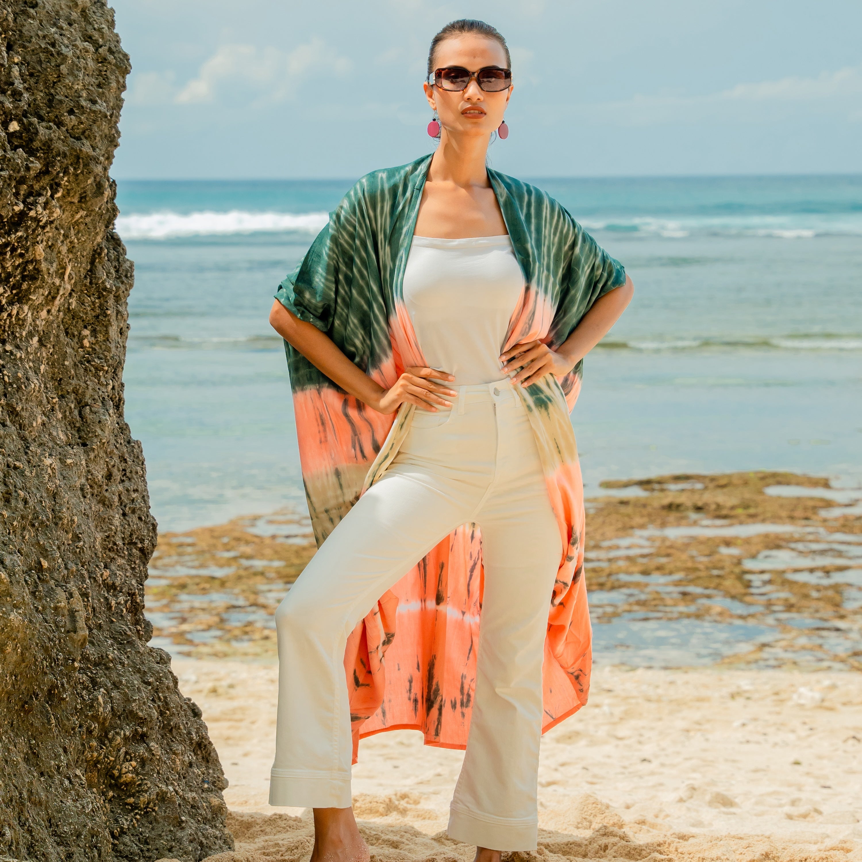 Tie Dye Stripe Kimono in Pink & Grey for Trendy Style - Shopthatapp.ca