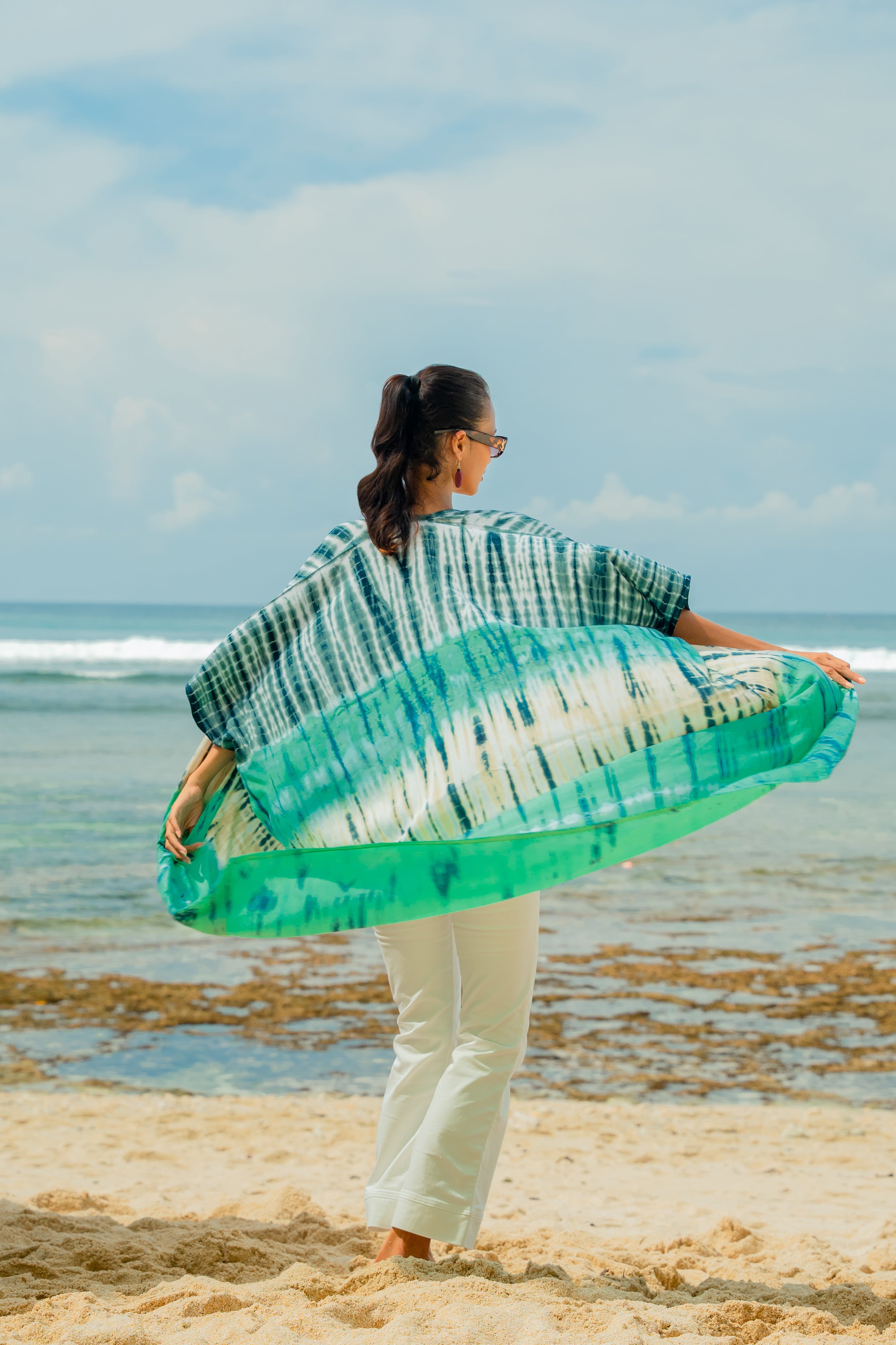 Tie Dye Kimono Turquoise Grey - Stylish Long Kimono for Fashionable Outfits - Shopthatapp.ca