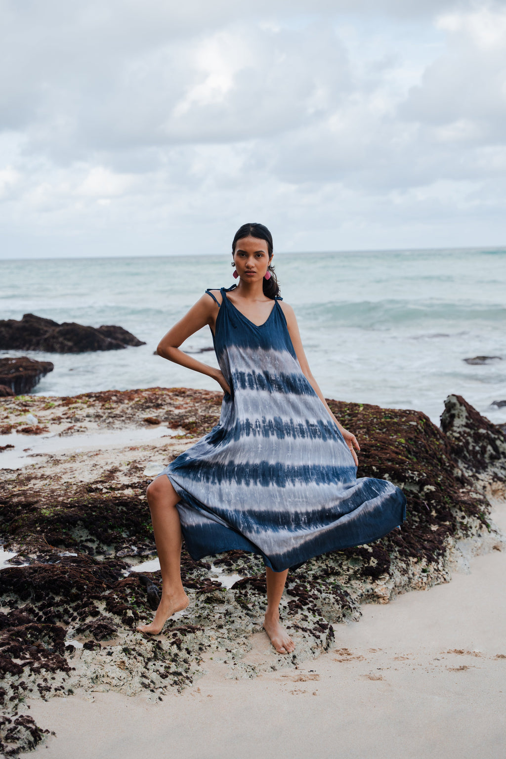 Stripey Dress - Monochrome Striped Monochrome Dress for Effortless Style - Shopthatapp.ca