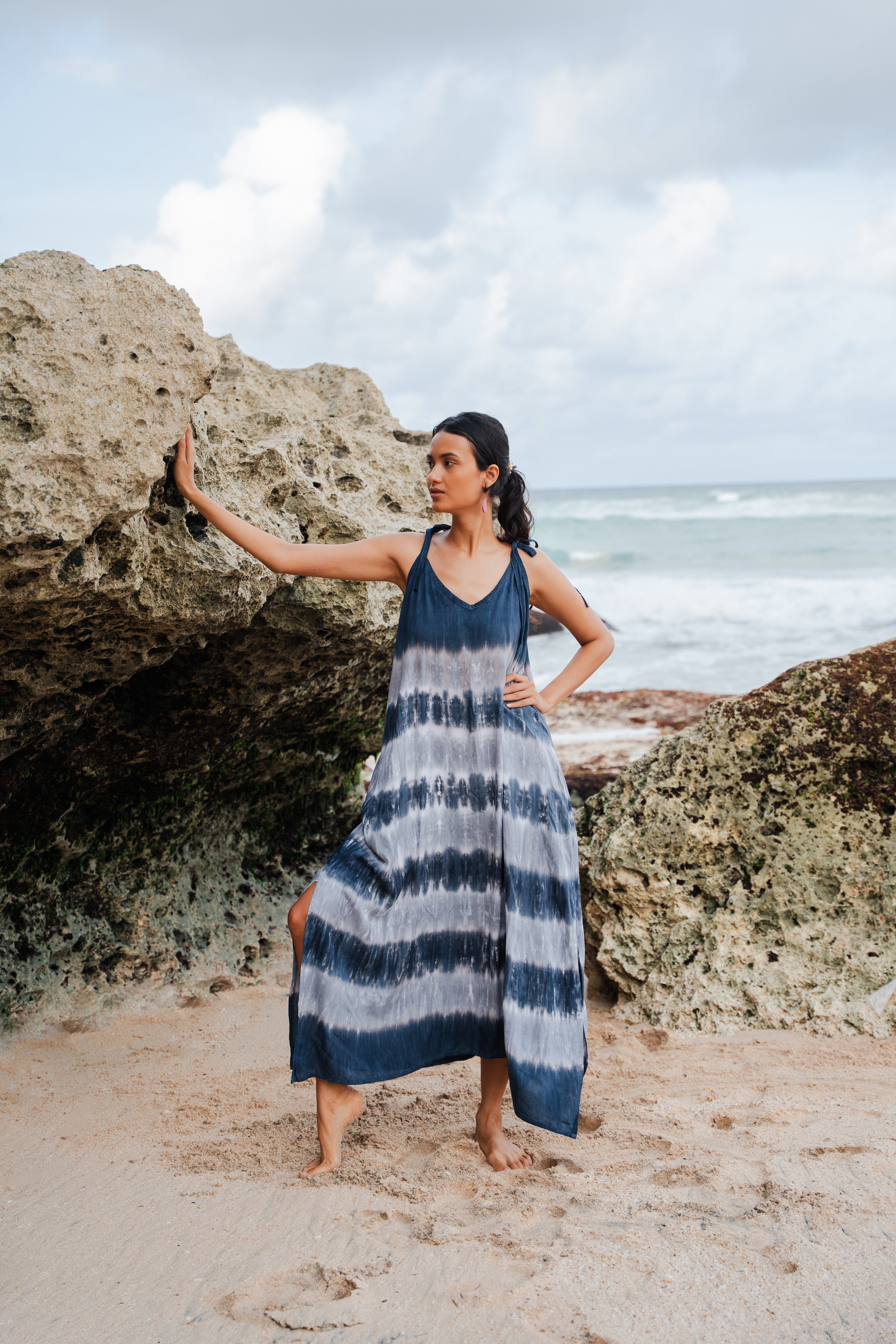 Stripey Dress - Monochrome Striped Monochrome Dress for Effortless Style - Shopthatapp.ca