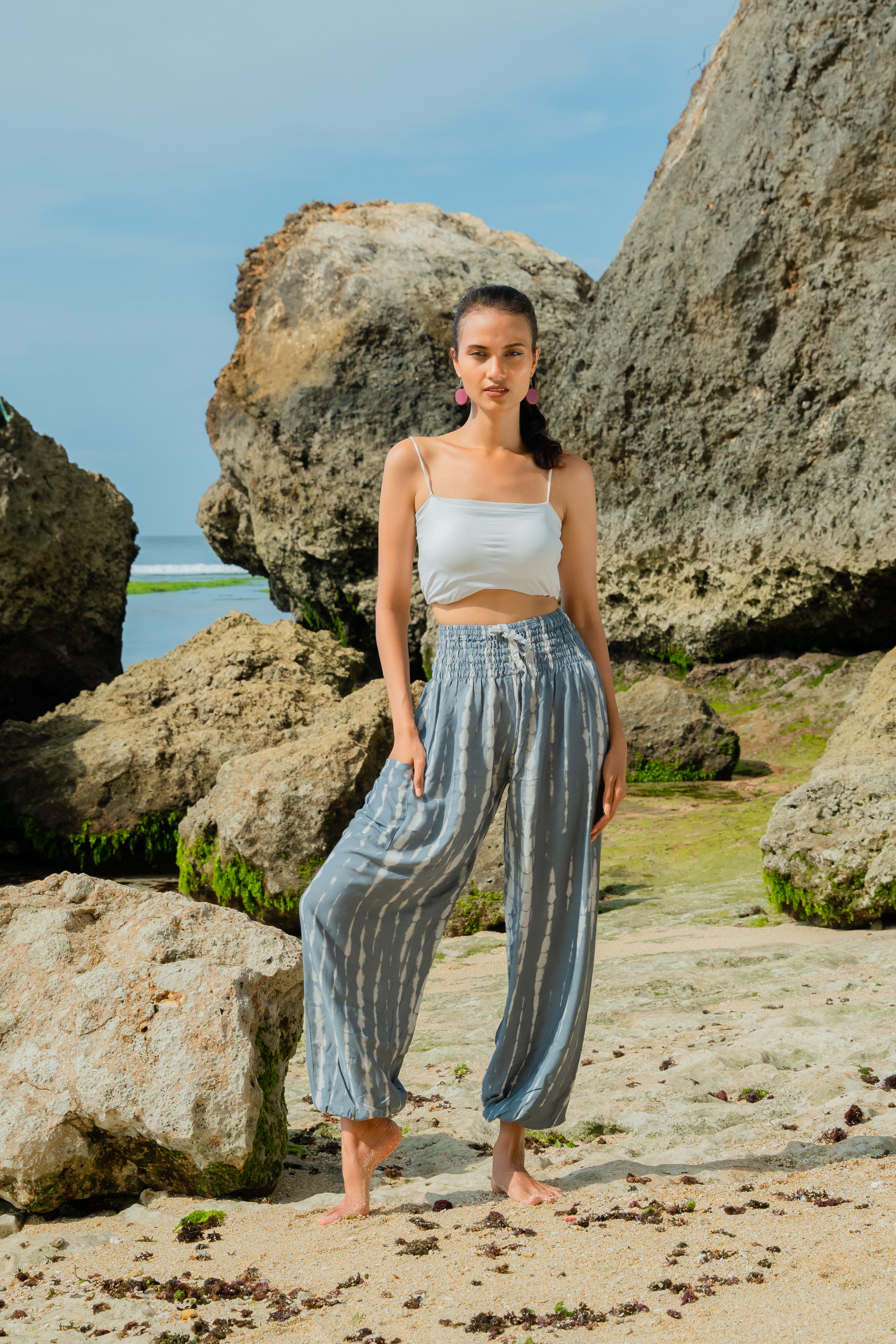 Bone Tie Dye Pants - Grey & White Bali Style Fashion - Shopthatapp.ca