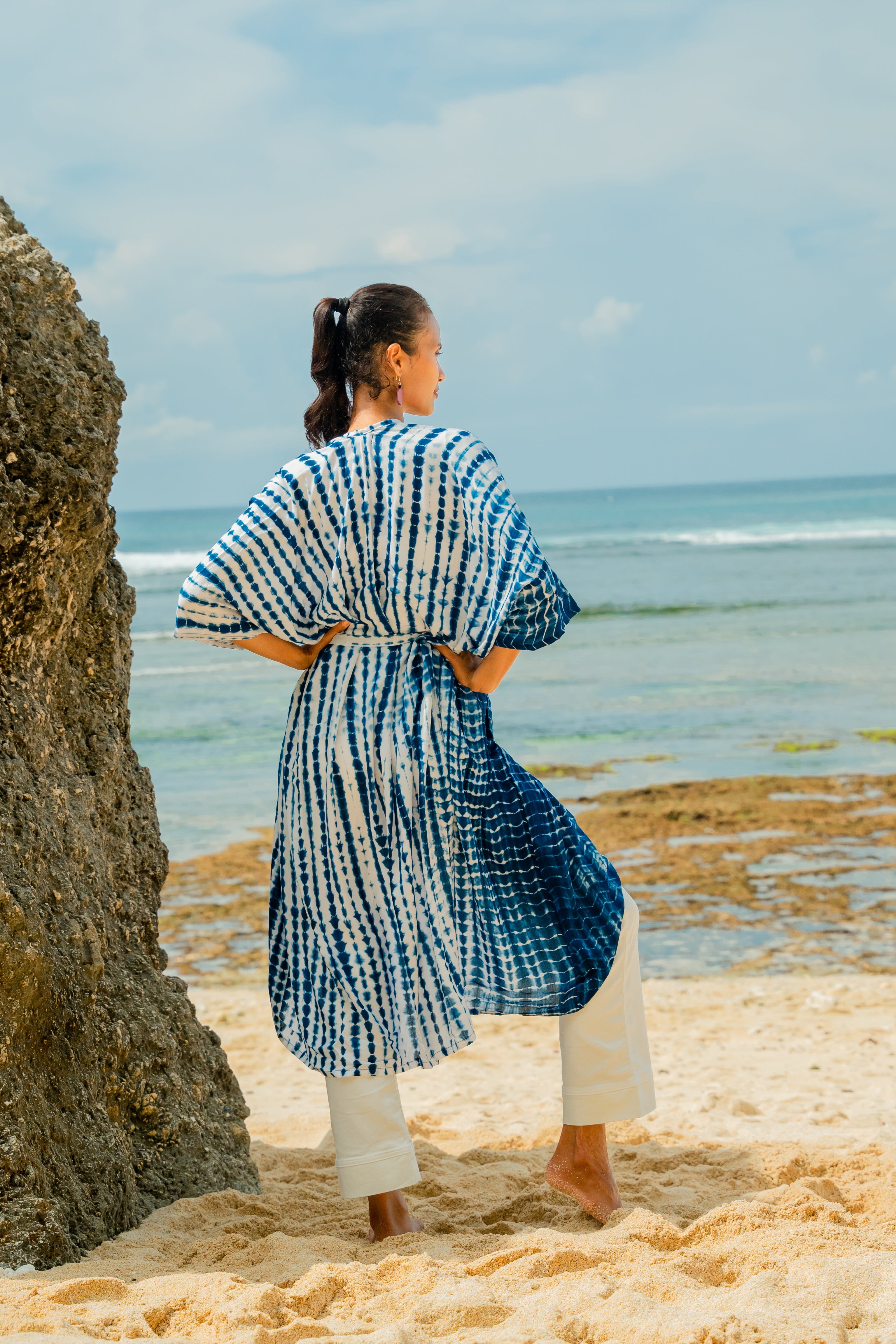 Bone Tie Dye Kimono- Navy & White - Shopthatapp.ca
