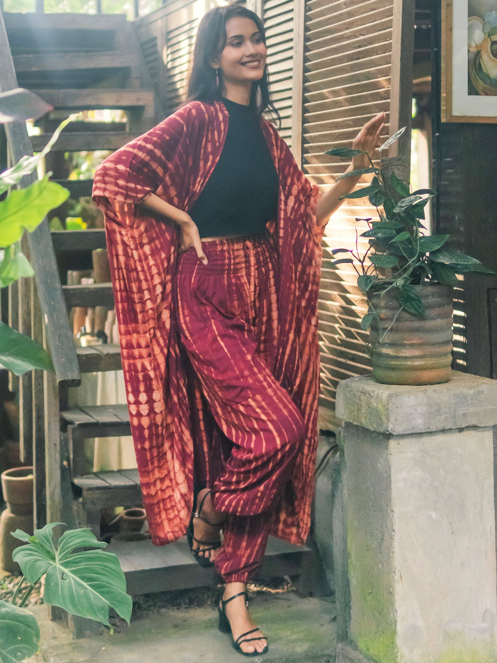 Tie Dye Kimono Maroon Gold for Effortless Bohemian Style - Shopthatapp.ca