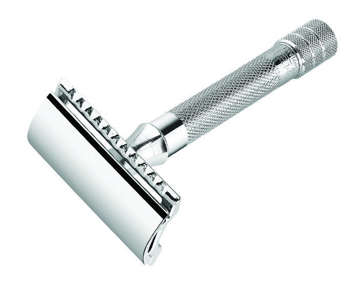 Merkur 33C Safety Razor - 3-Piece DE Razor with Closed Comb and Knurled Standard Handle in Chrome