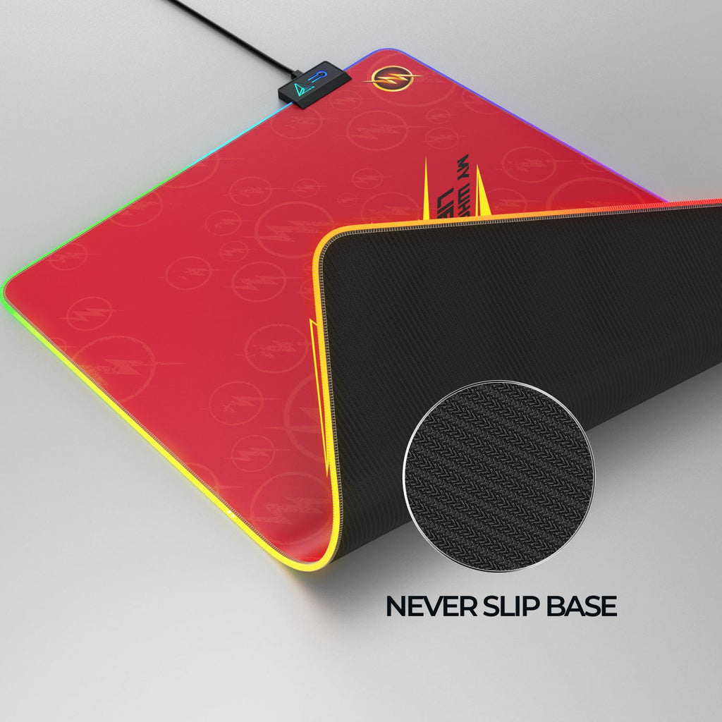 The FLASH Gaming Mouse Pad - Shopthatapp.ca