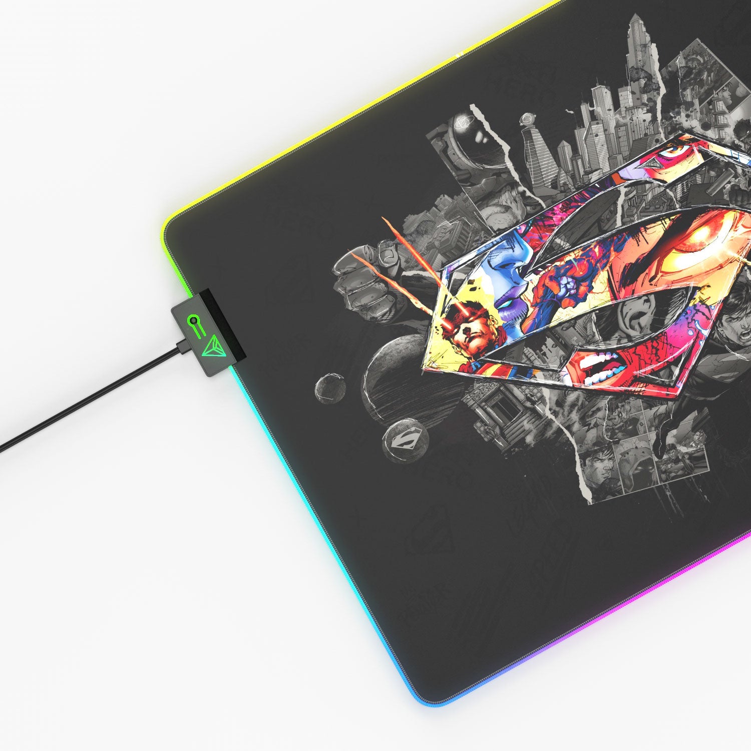 Superman Gaming Mouse Pad with Shield Emblem Design - Shopthatapp.ca