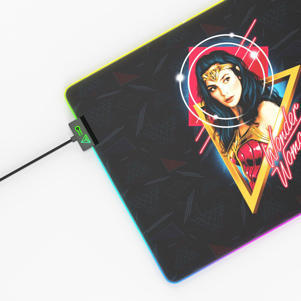 Wonder Woman Gaming Mouse Pad - Stylish Portrait Design for Gamers - Shopthatapp.ca