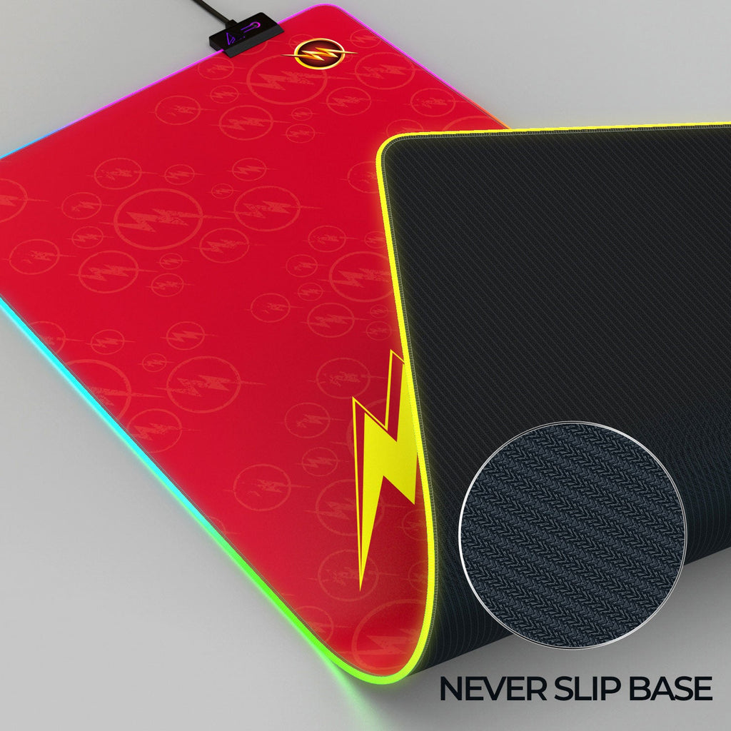 The FLASH Gaming Mouse Pad - Shopthatapp.ca