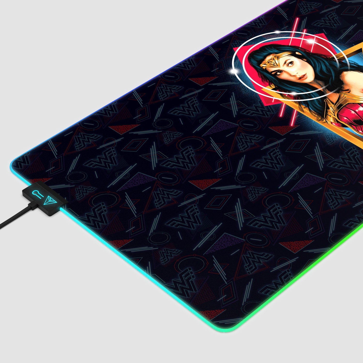 Wonder Woman Gaming Mouse Pad - Stylish Portrait Design for Gamers - Shopthatapp.ca