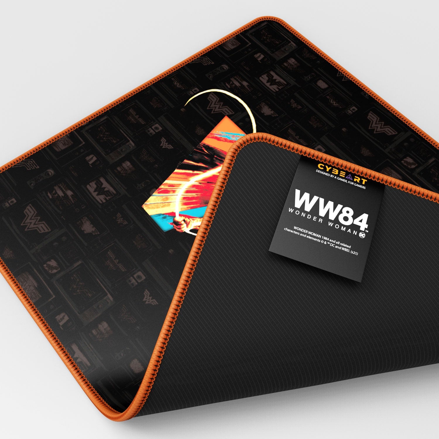 Wonder Woman Gaming Mouse Pad featuring Cheetah Design - Perfect for Gamers - Shopthatapp.ca