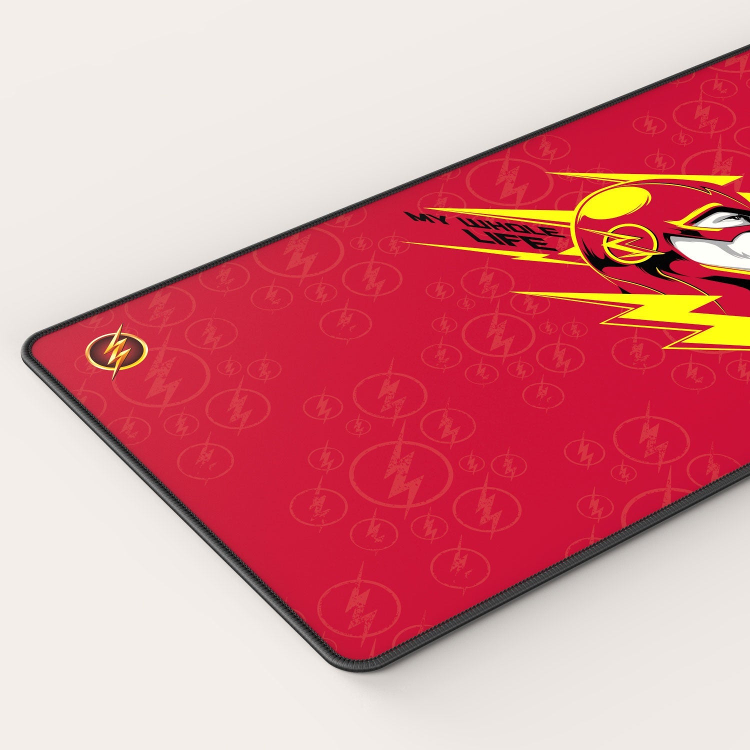 The FLASH Gaming Mouse Pad - Shopthatapp.ca