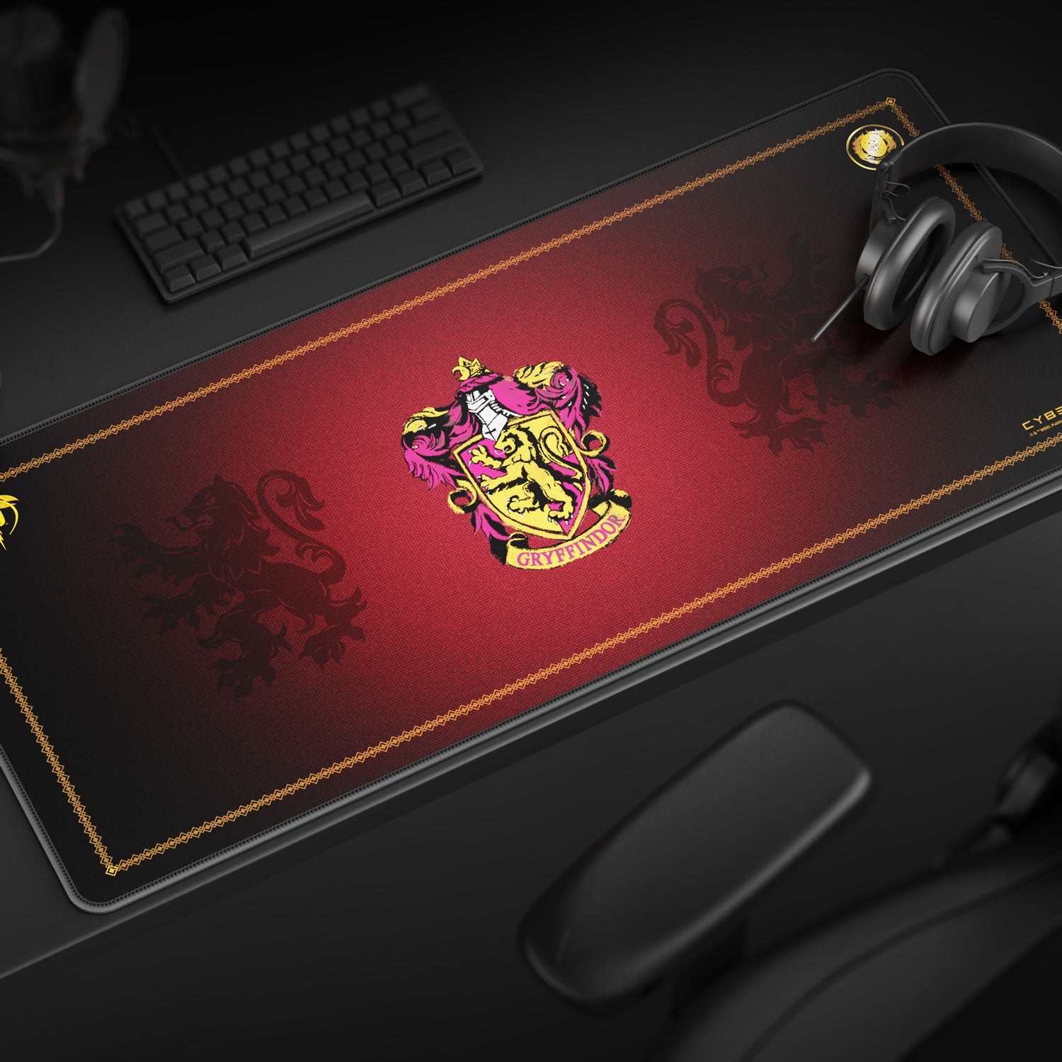 Gryffindor Gaming Mouse Pad - Classic Design for Gamers - Shopthatapp.ca