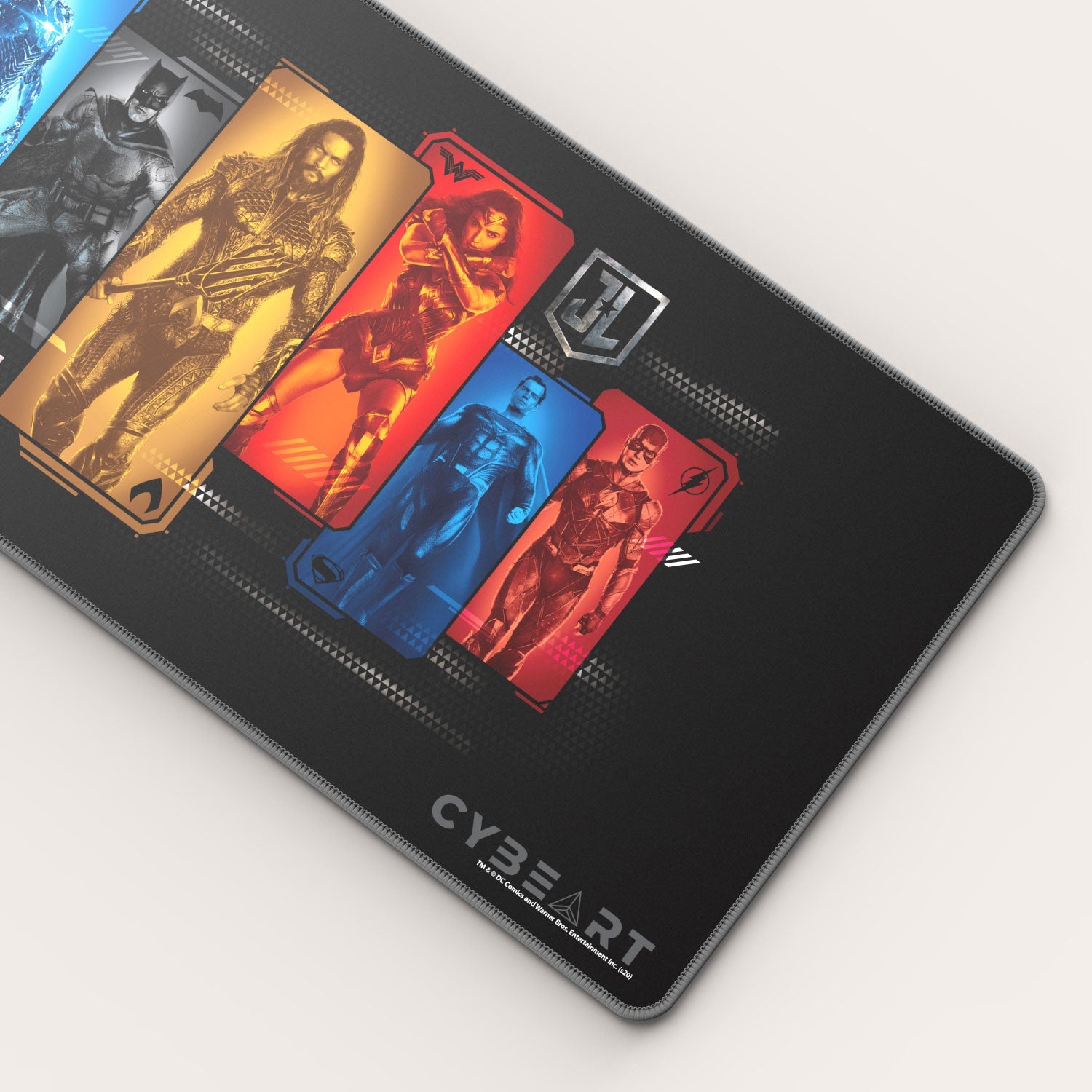 Justice League Gaming Mouse Pad - Character Portraits Design - Shopthatapp.ca