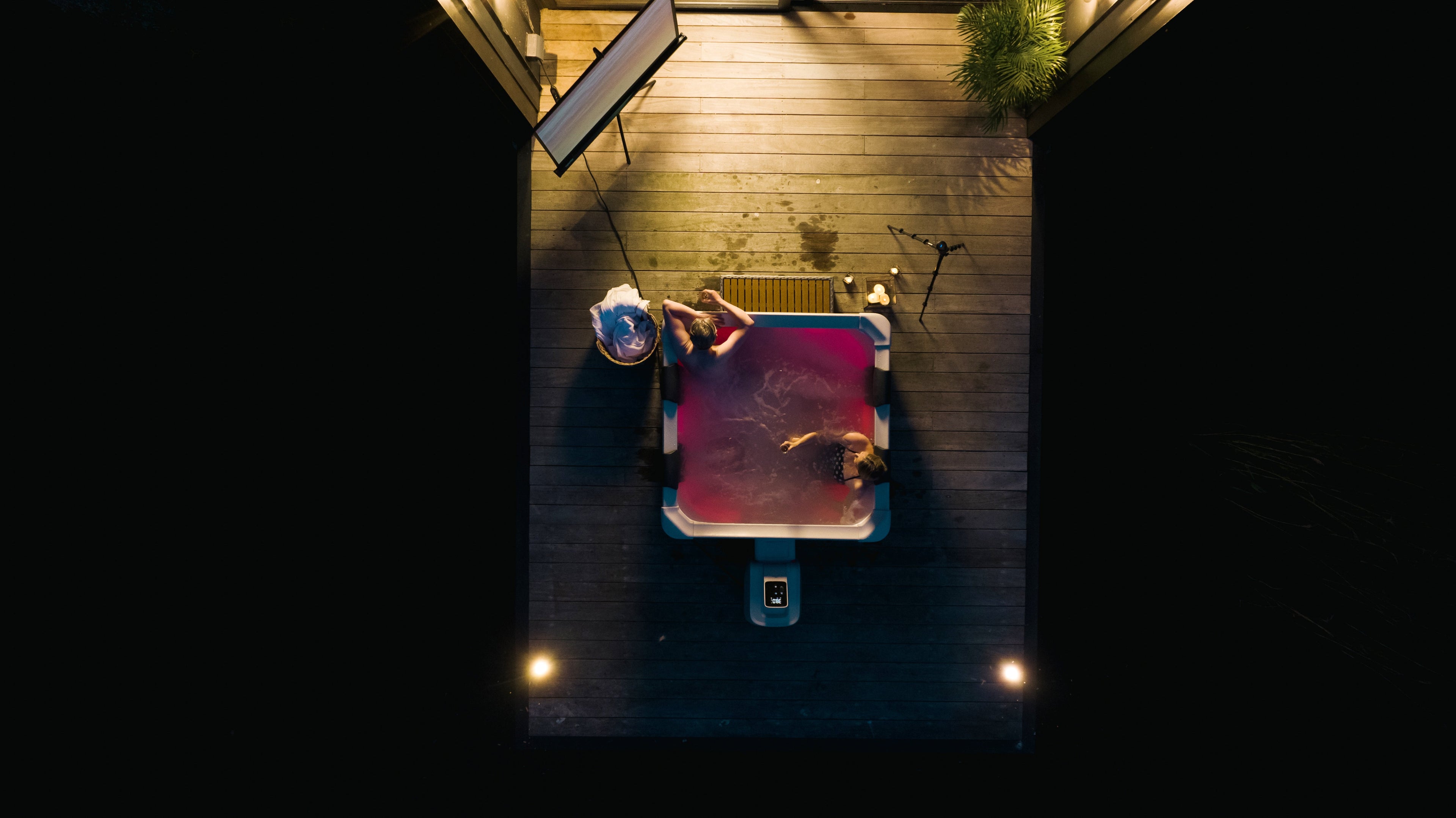 MSPA OSLO, FRAME SERIES, Hot Tub & Spa – 6 Person - Www.Shopthatapp.ca
