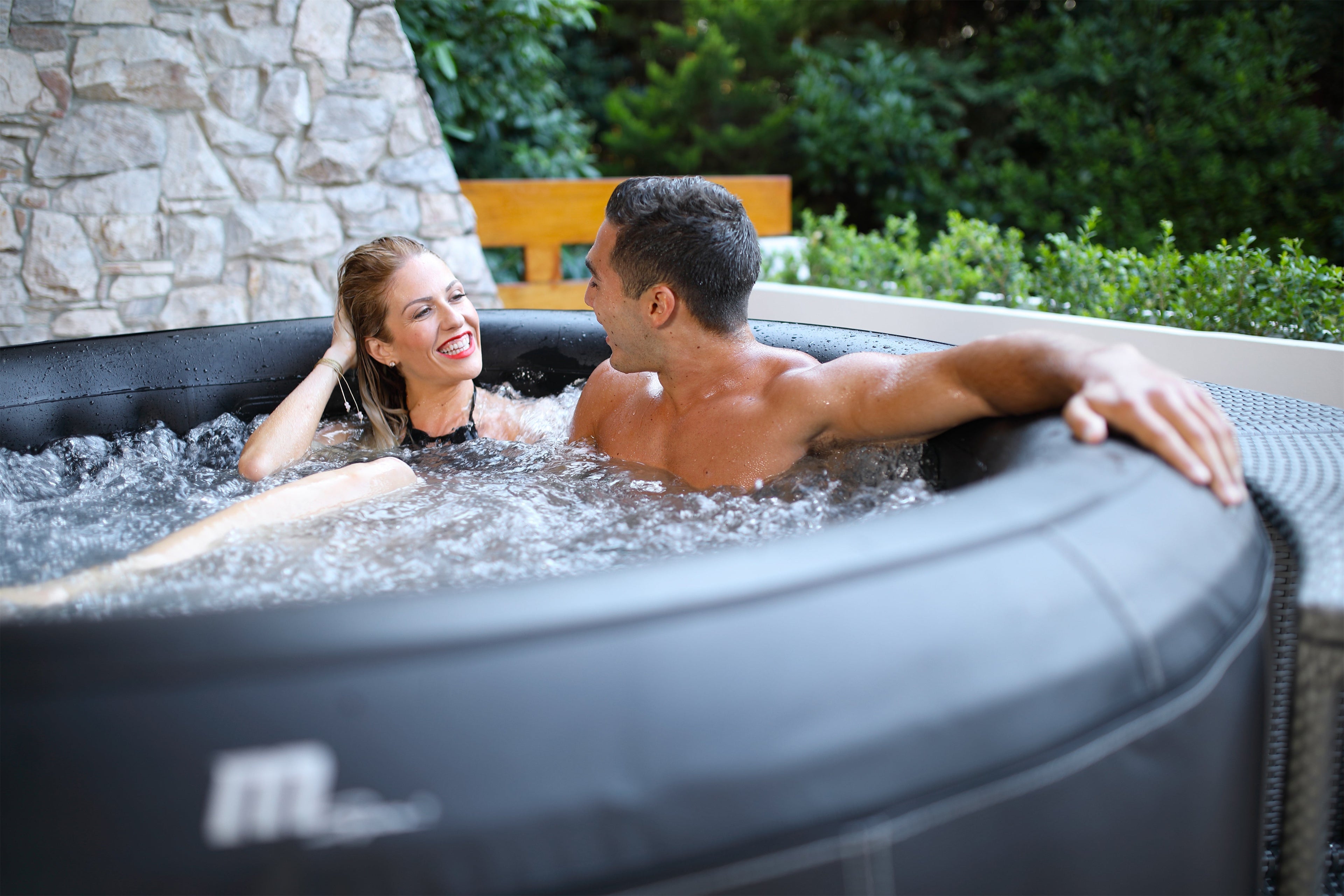 MSPA CAMARO, PREMIUM SERIES, Inflatable Hot Tub & Spa - 6 Persons - Www.Shopthatapp.ca