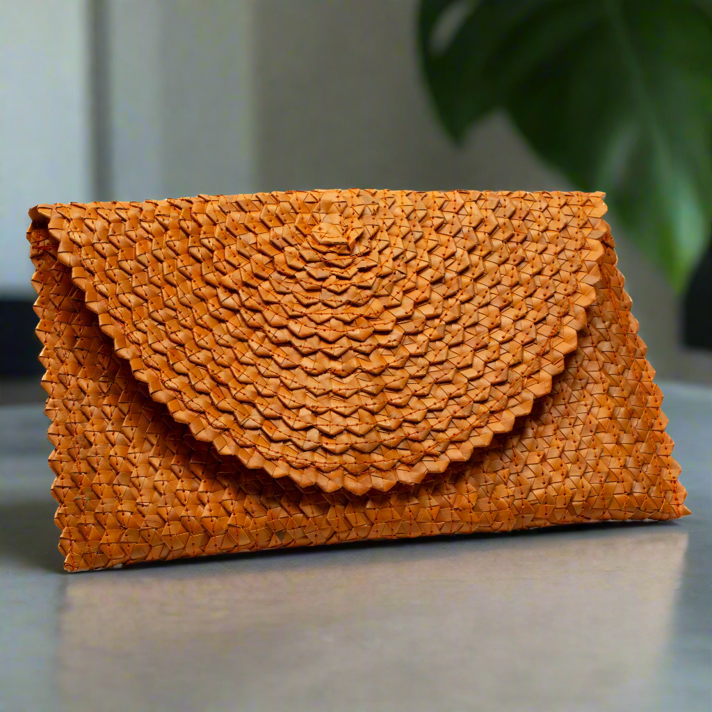 Pandan Leaf Clutch Purse - Orange - Shopthatapp.ca