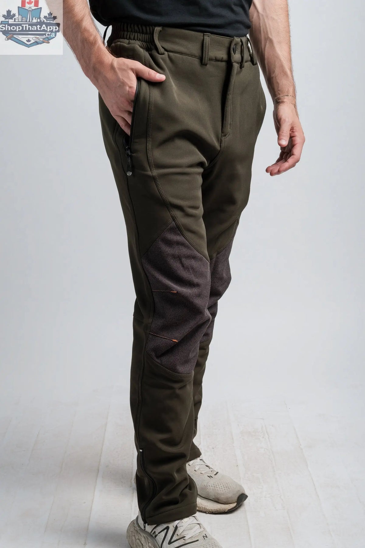 Men's Water Resistant Adventure Pants in Green - Shopthatapp.ca