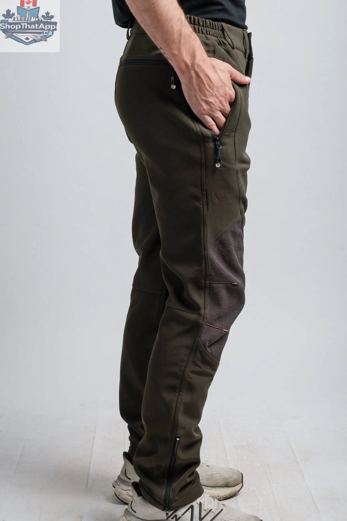 Men's Water Resistant Adventure Pants in Green - Shopthatapp.ca
