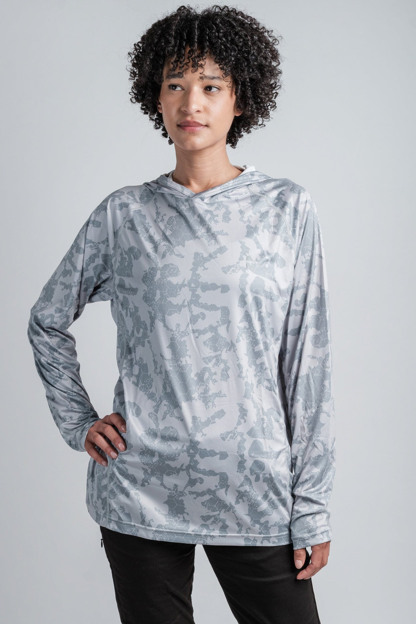 Women's Cooling Hoodie - UPF 50 Summer Protection and Comfort - Shopthatapp.ca